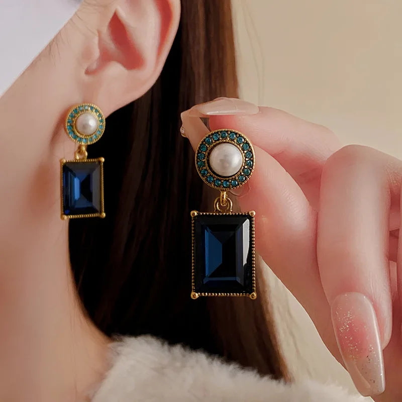 Coleção de Joias Vintage de Safira e Pérola Olívia Boutique Joias