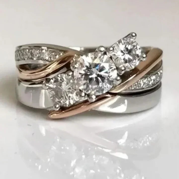 Anel vintage em ouro amarelo e prata com zircônia Olívia Boutique Joias