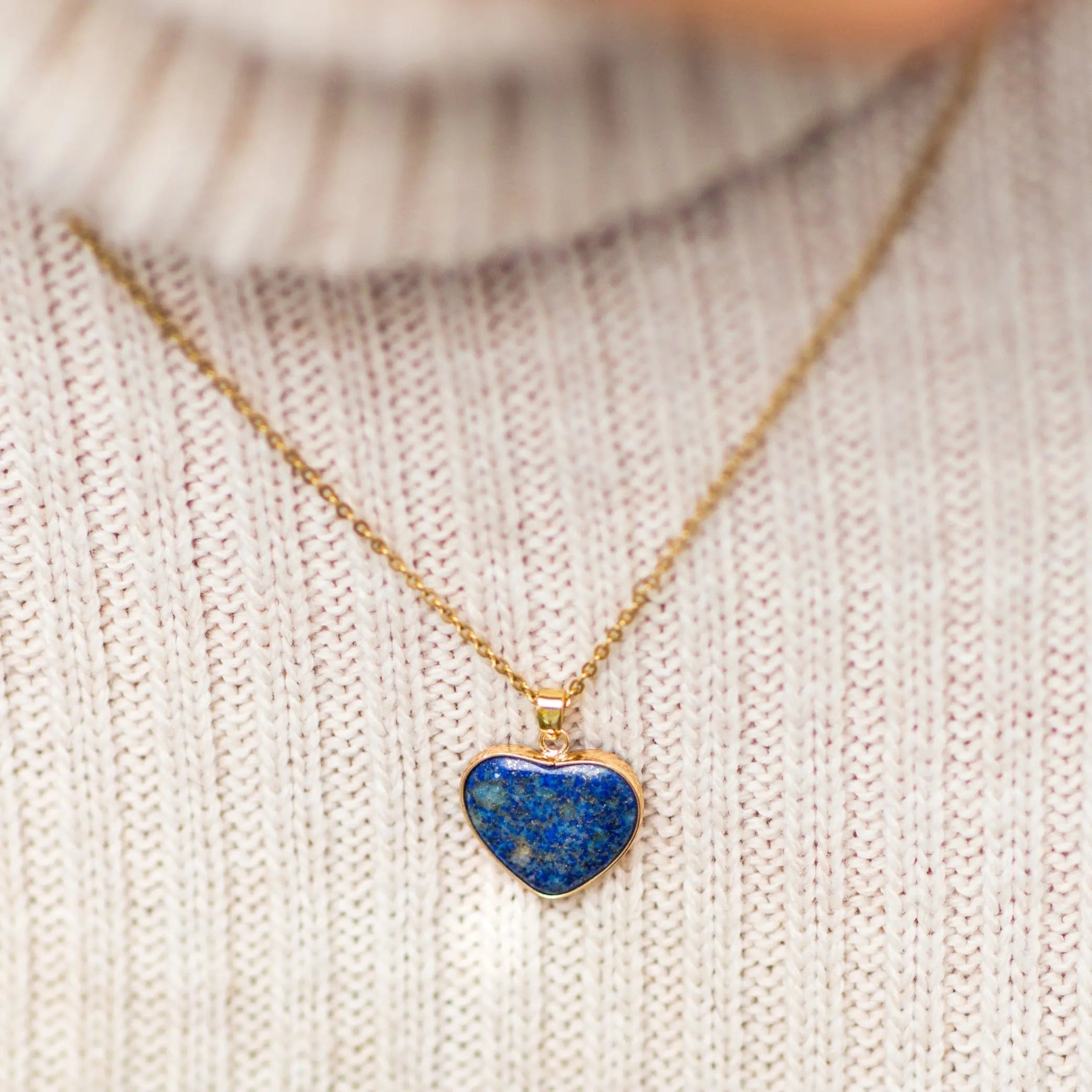 Colar de Amor em Lápis Lazuli Olívia Boutique Joias